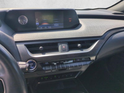 2019 Lexus UX 250h AWD
