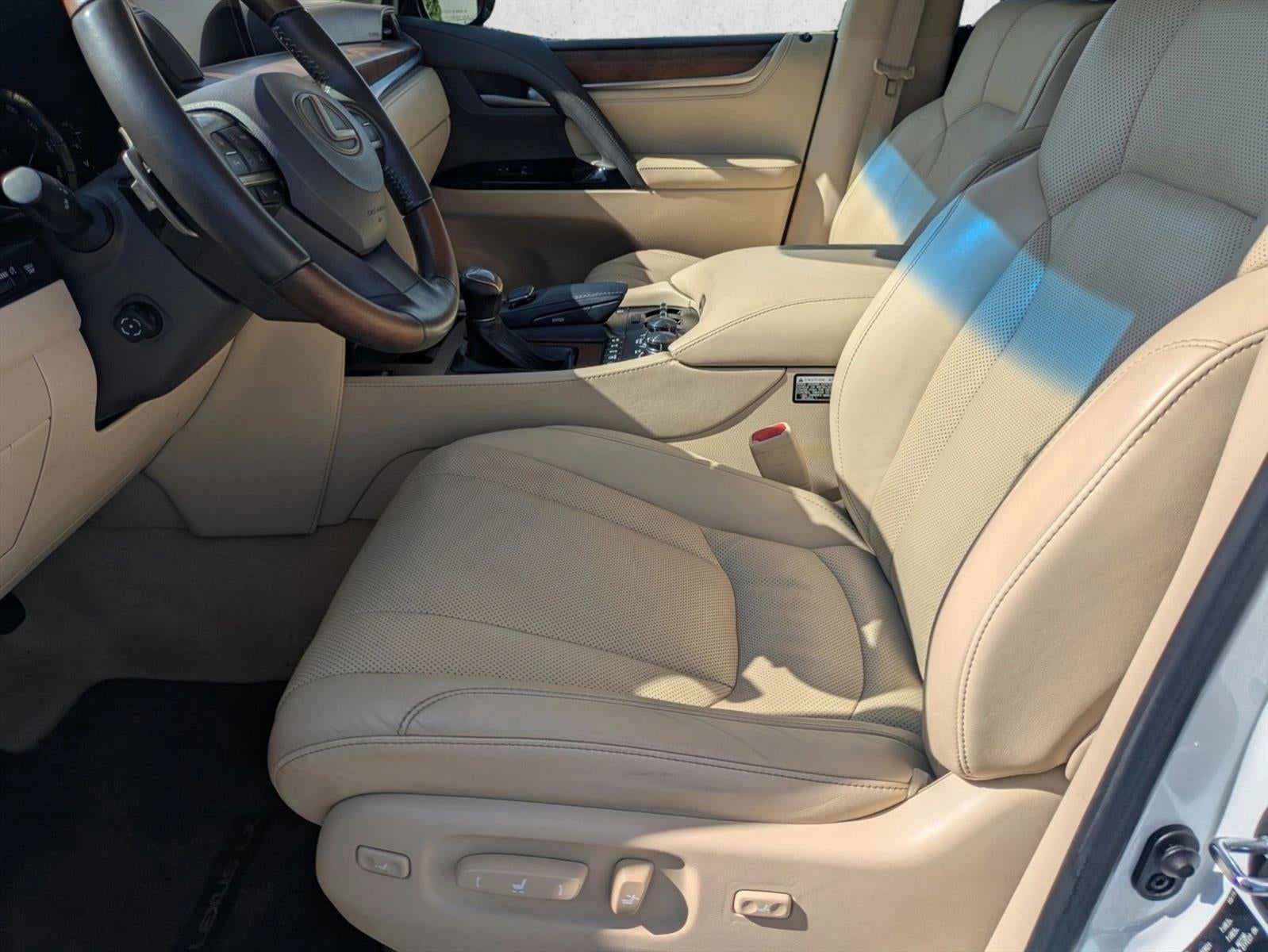 2020 Lexus LX 570 Two Row 4WD