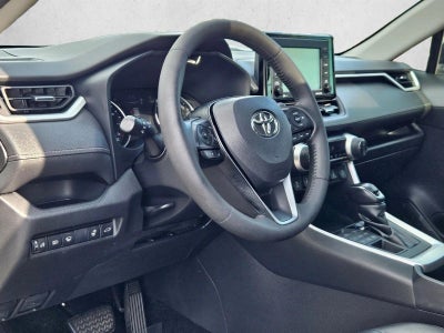 2020 Toyota RAV4 XLE Premium AWD (Natl)