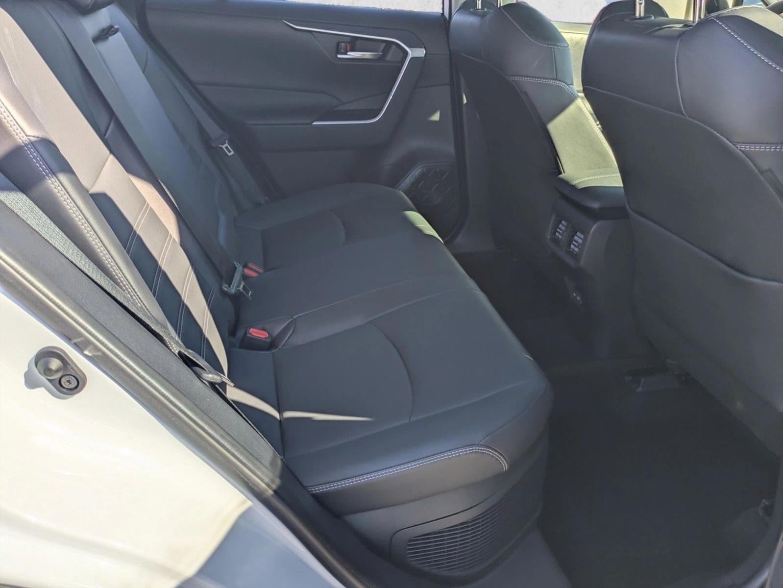 2024 Toyota RAV4 Hybrid XLE Premium AWD (Natl)