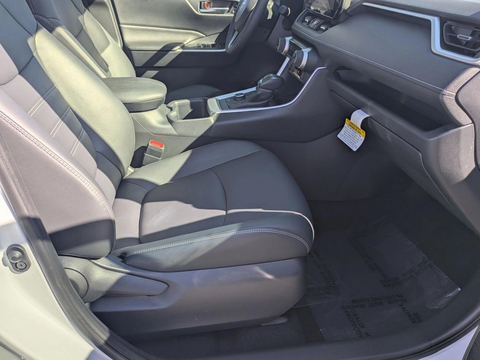 2024 Toyota RAV4 Hybrid XLE Premium AWD (Natl)