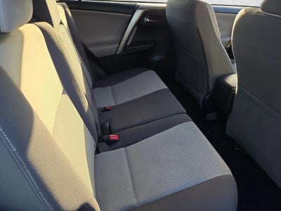 2014 Toyota RAV4 AWD 4dr XLE (Natl)