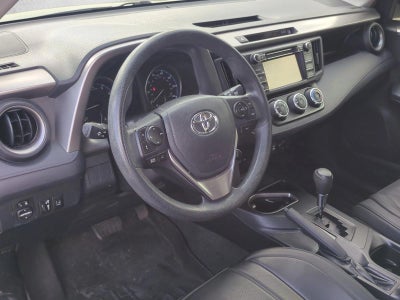 2017 Toyota RAV4 LE FWD (GS)