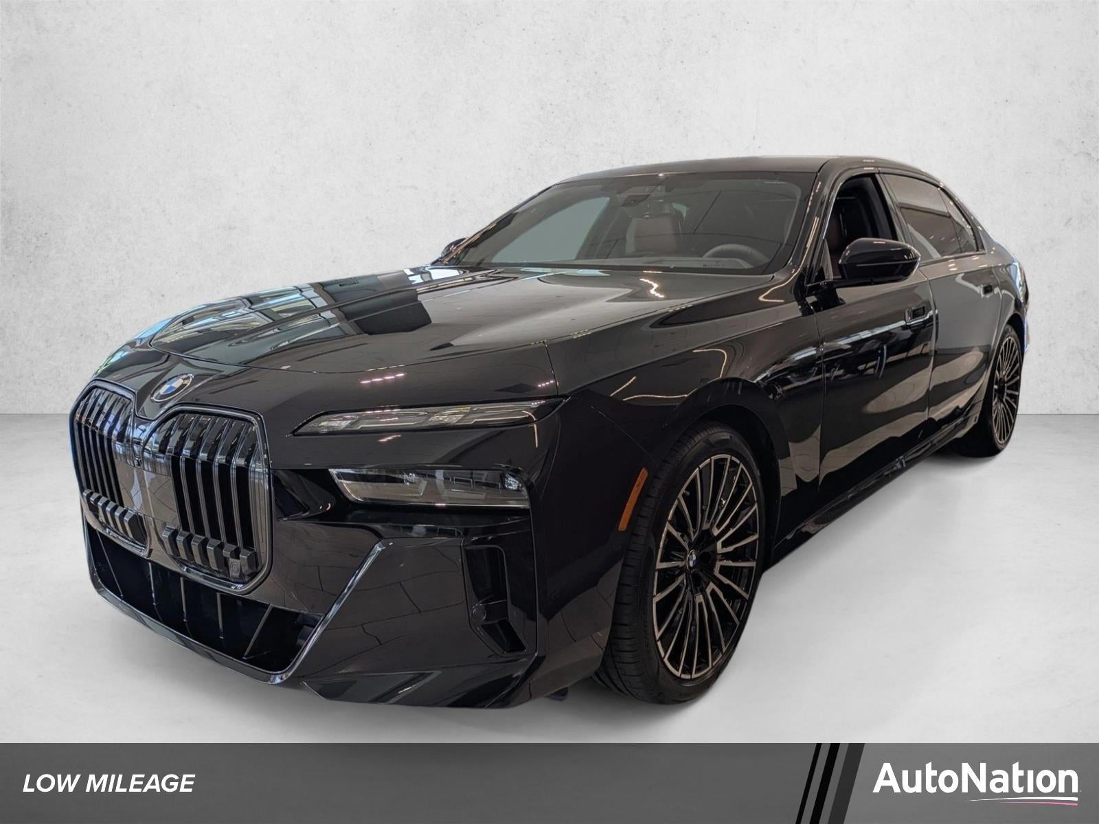 2026 BMW 740i Sedan