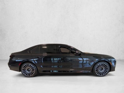 2026 BMW 740i Sedan
