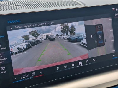 2025 BMW i5 M60 Sedan