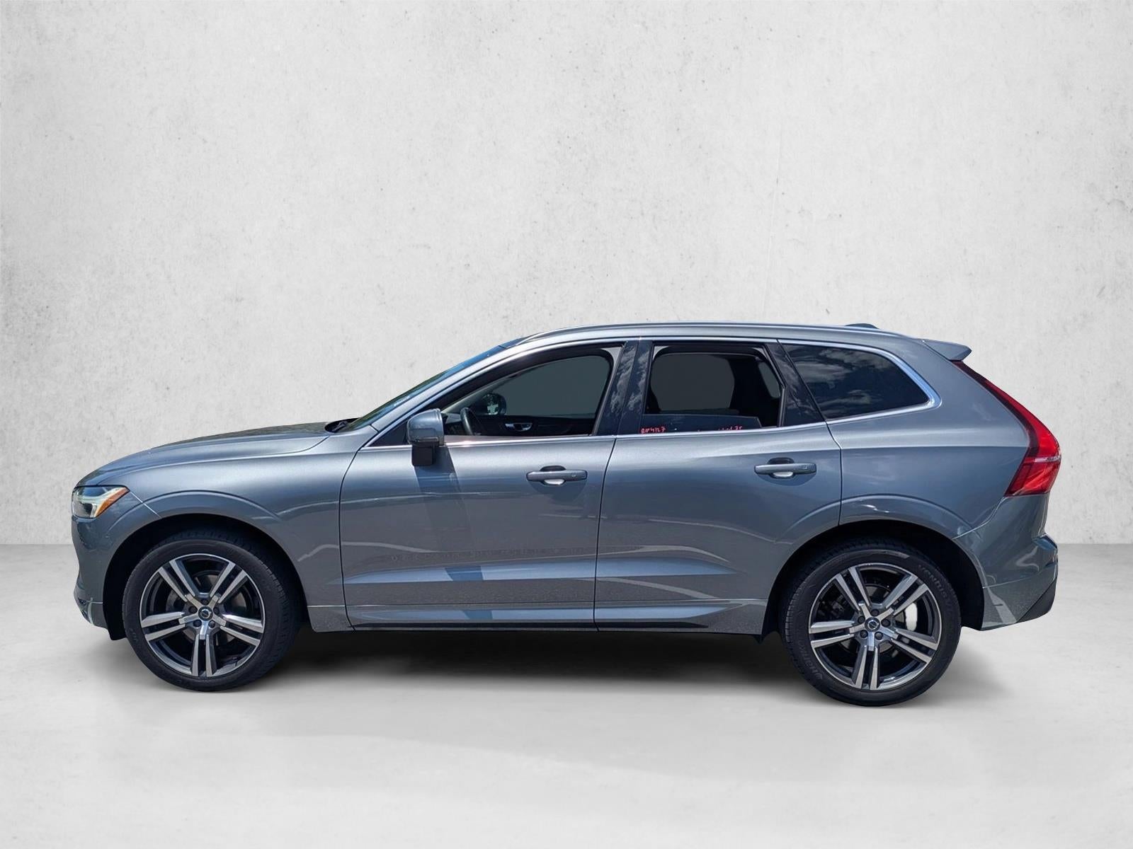 2021 Volvo XC60 T5 FWD Momentum