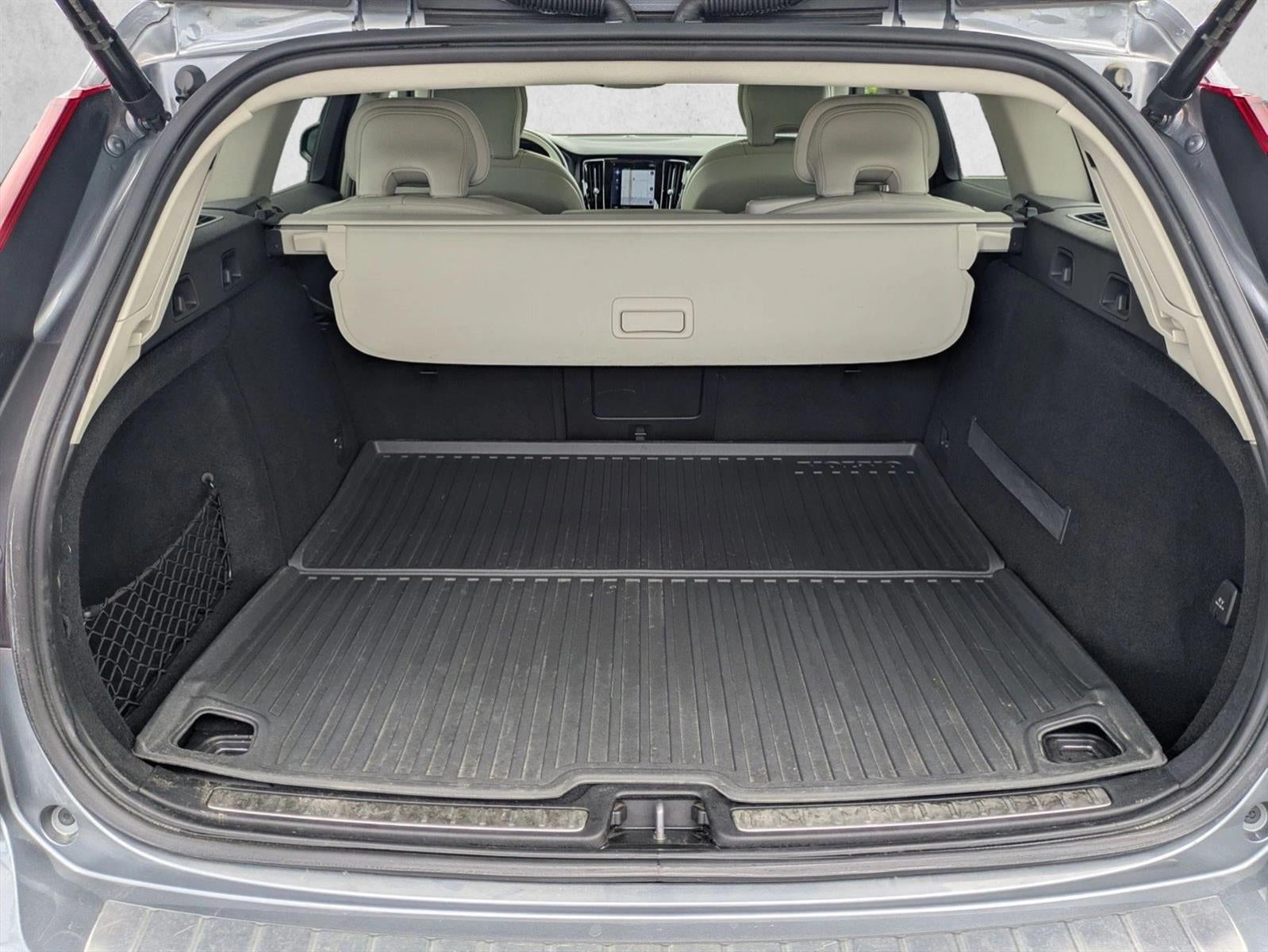 2020 Volvo V60 Cross Country T5 AWD