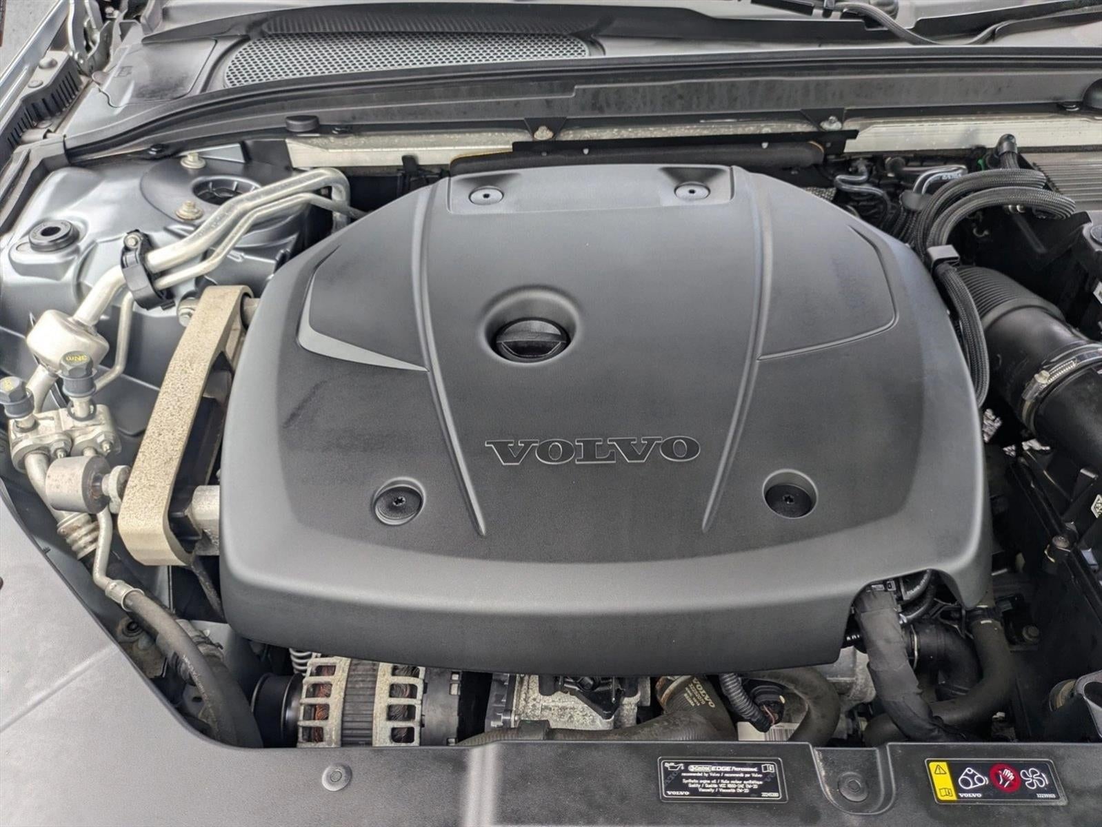 2020 Volvo V60 Cross Country T5 AWD