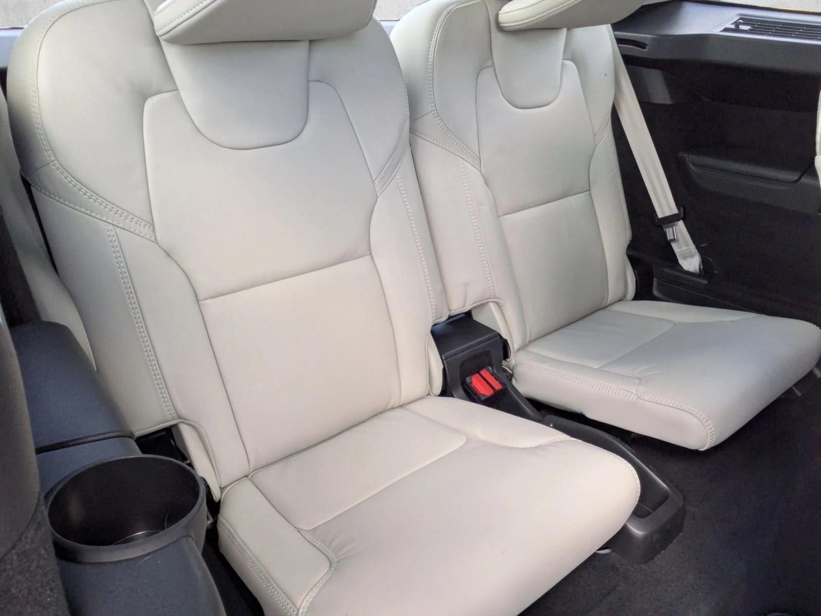 2025 Volvo XC90 Plug-In Hybrid 2025.5 T8 AWD Ultra 7-Seater