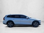 2023 Volvo V60 Cross Country B5 AWD Plus