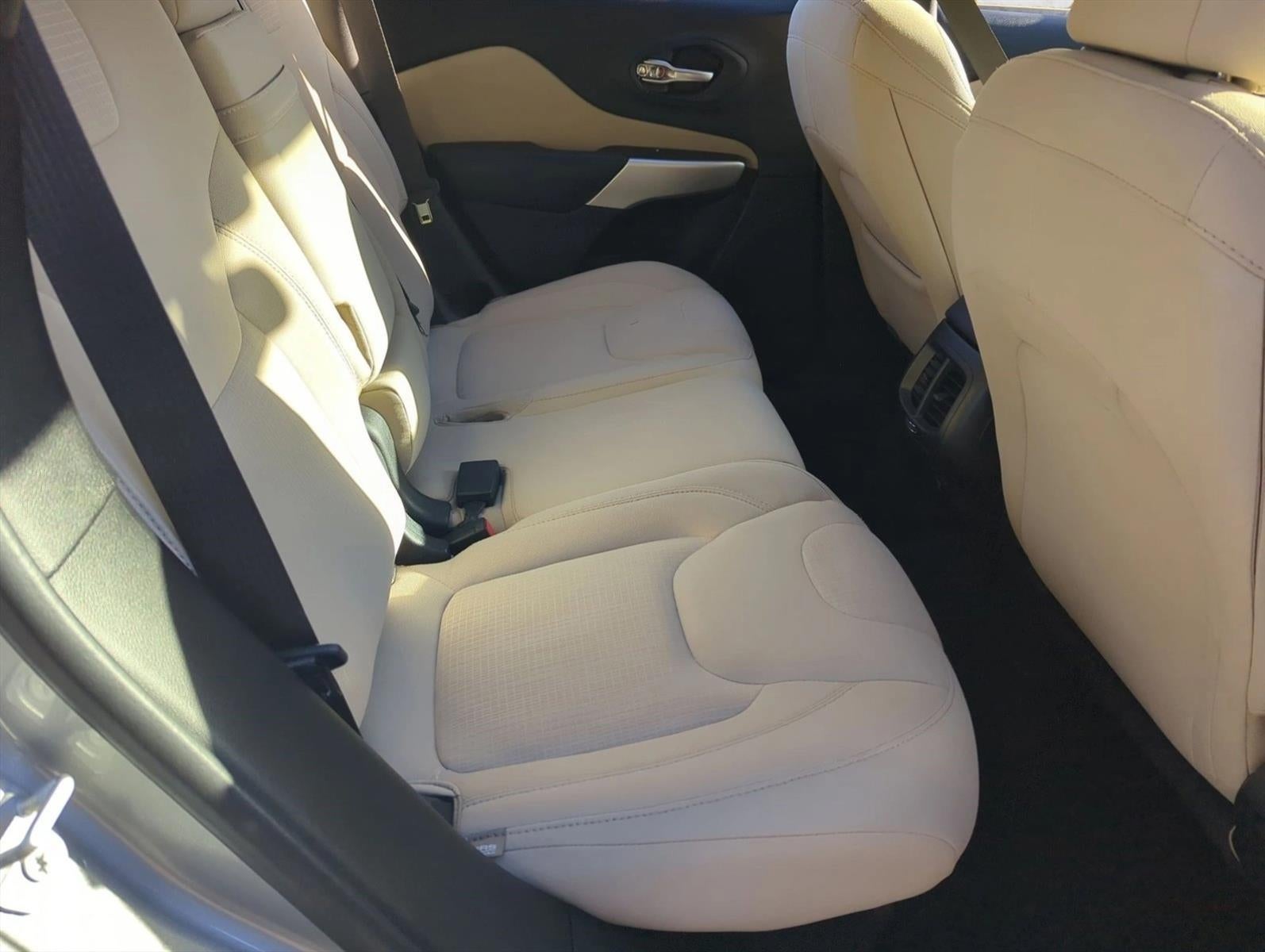 2017 Jeep Cherokee Latitude FWD