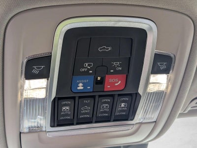 2022 RAM 1500 Longhorn 4x4 Crew Cab 5'7" Box