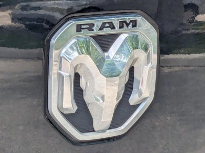2022 RAM 1500 Longhorn 4x4 Crew Cab 5'7" Box