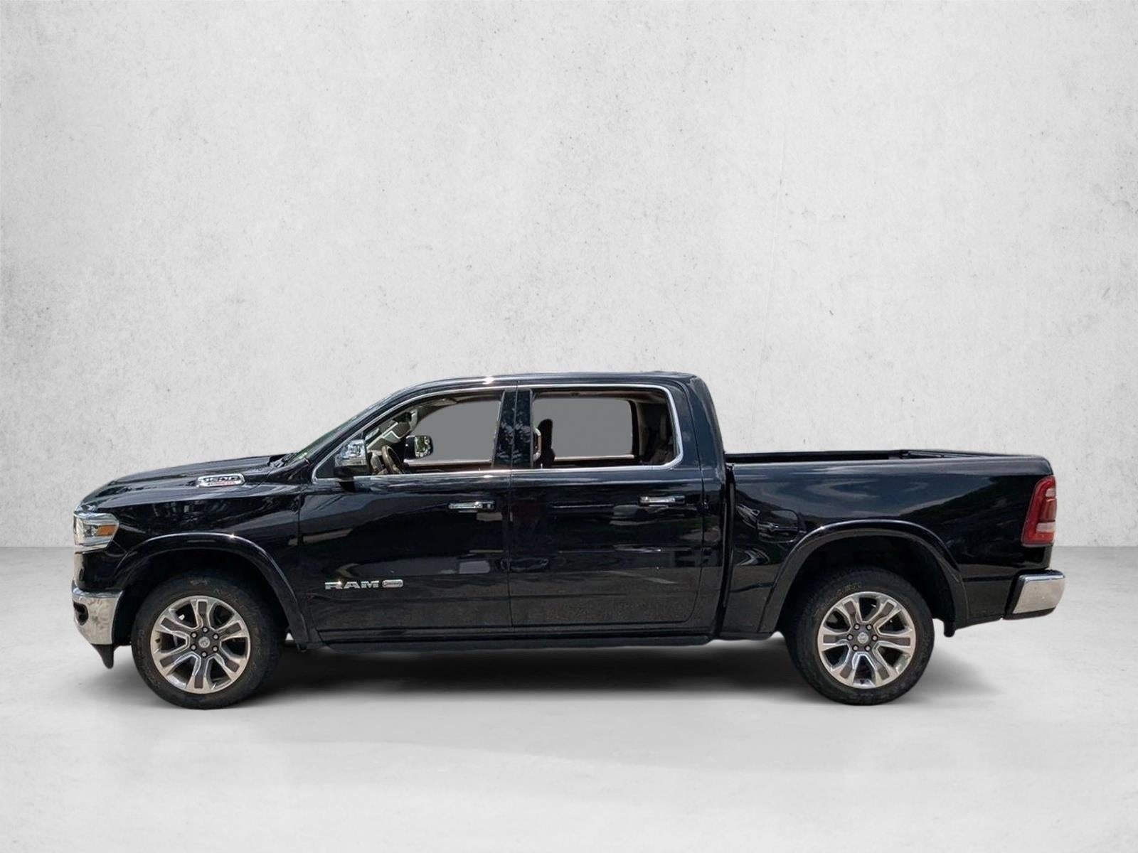 2022 RAM 1500 Longhorn 4x4 Crew Cab 5'7" Box