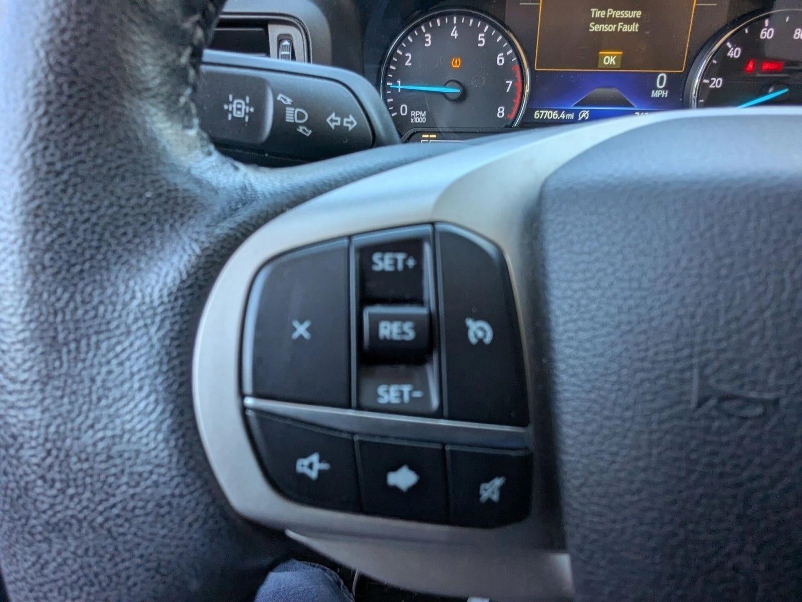 2021 Ford Explorer XLT RWD