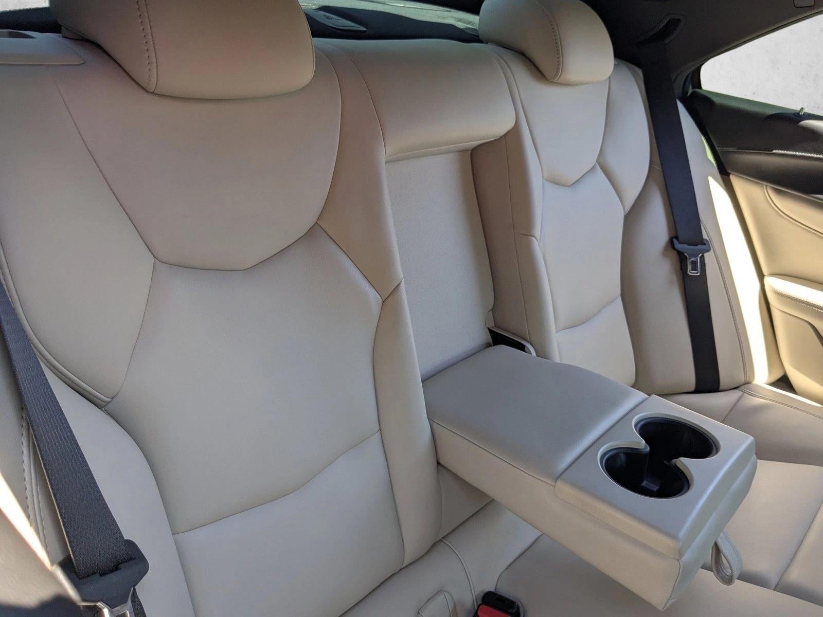 2022 Cadillac CT4 4dr Sdn Luxury