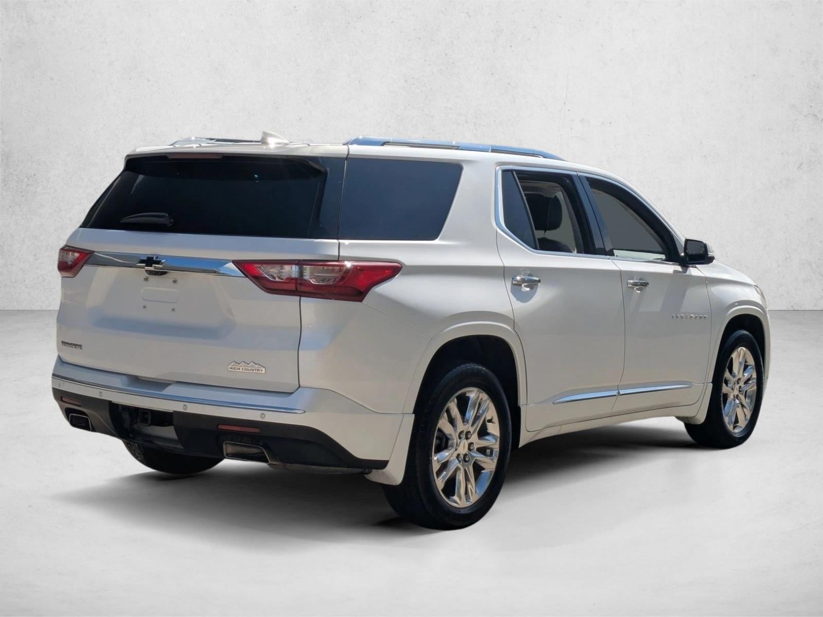 2021 Chevrolet Traverse FWD 2LZ