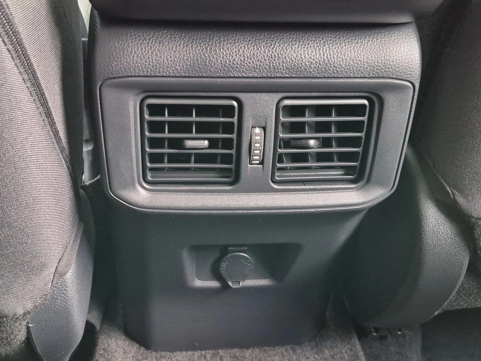 2024 Toyota RAV4 LE FWD (GS)
