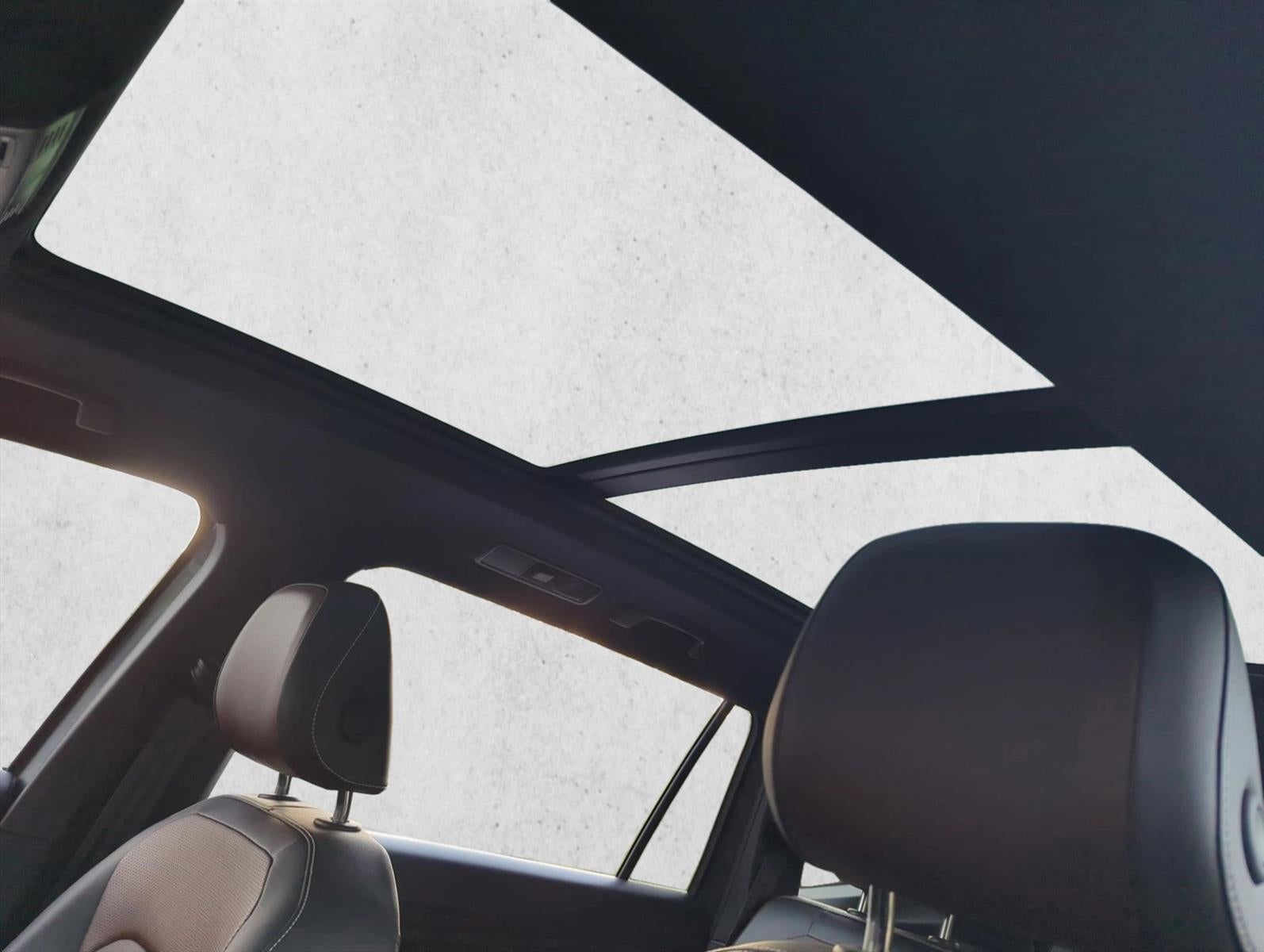 2024 Volkswagen Tiguan 2.0T SEL R-Line 4MOTION