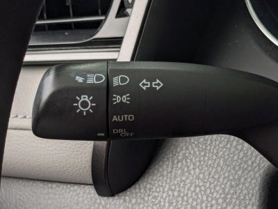 2020 Toyota Camry LE Auto (SE)
