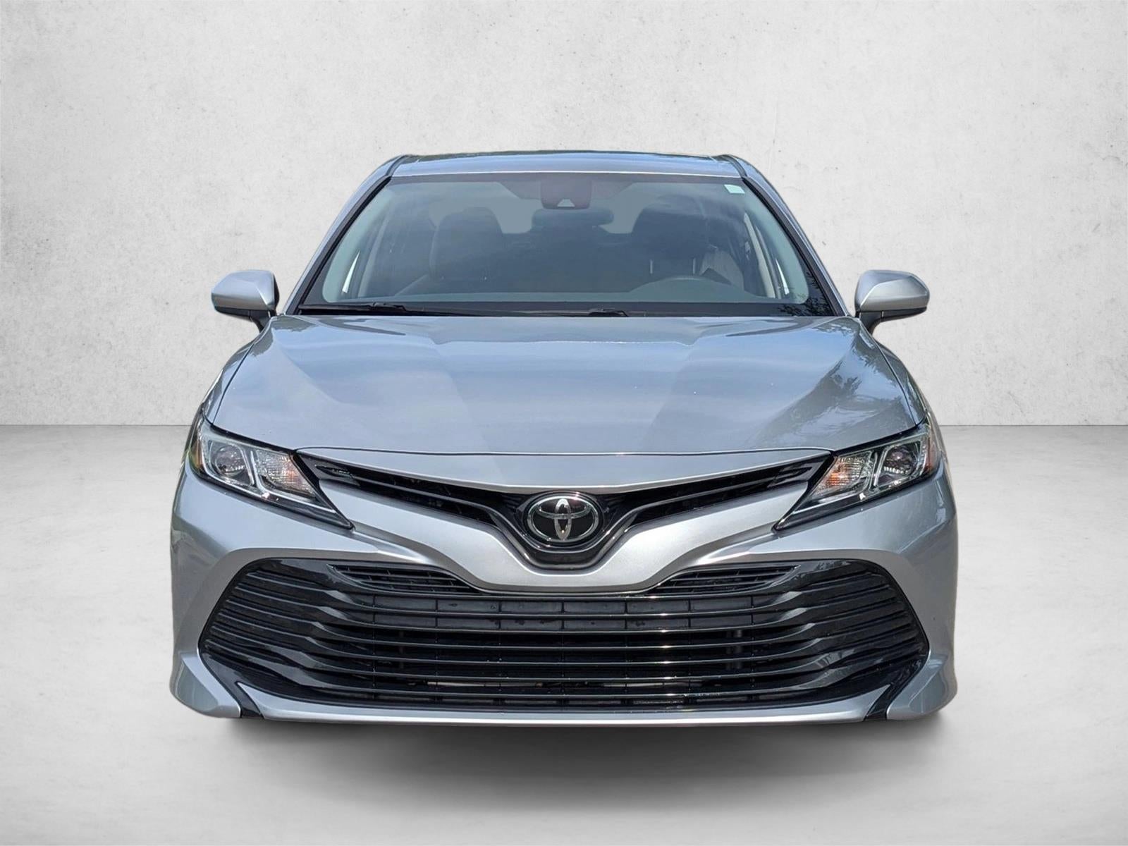2020 Toyota Camry LE Auto (SE)