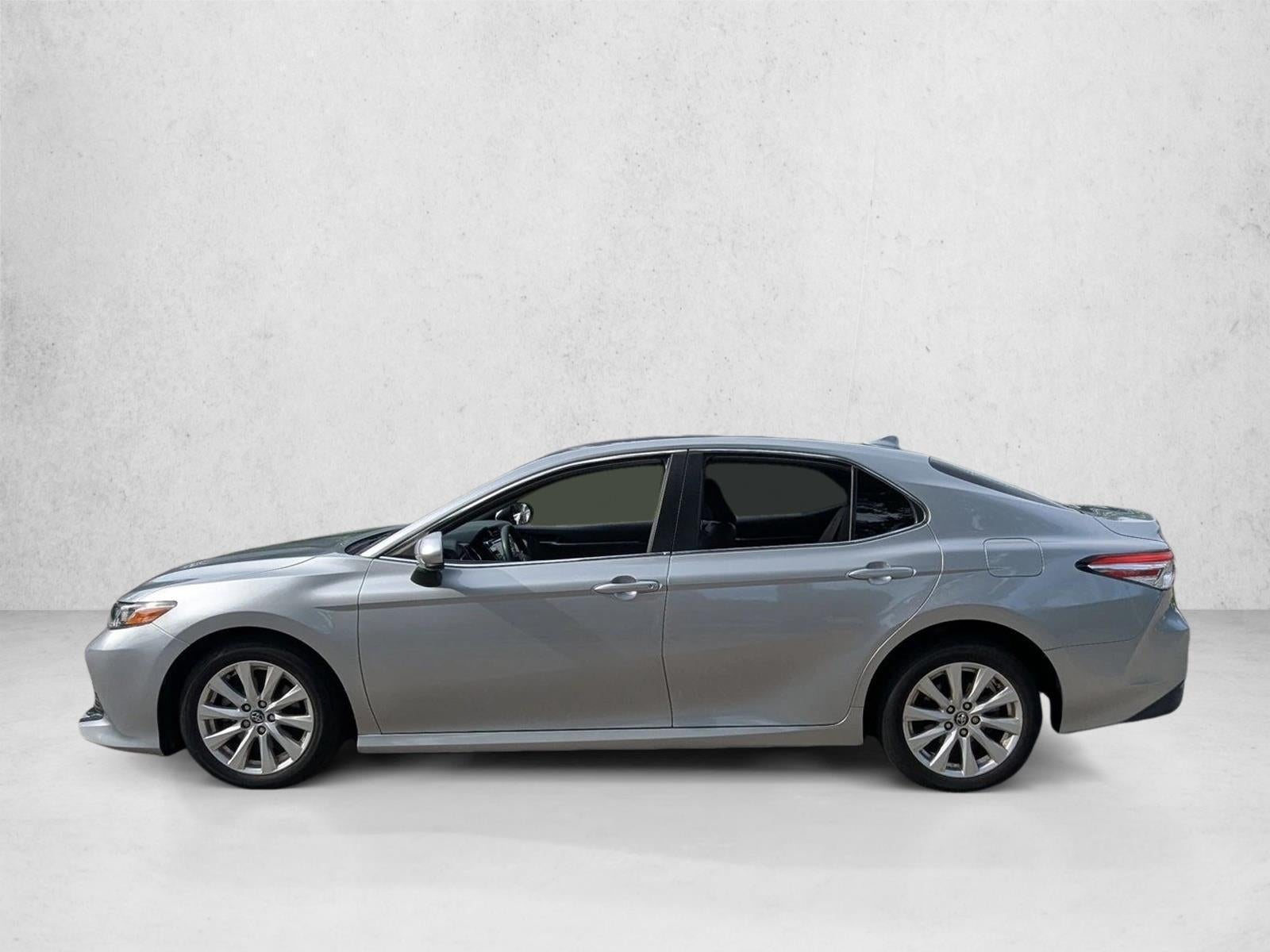 2020 Toyota Camry LE Auto (SE)