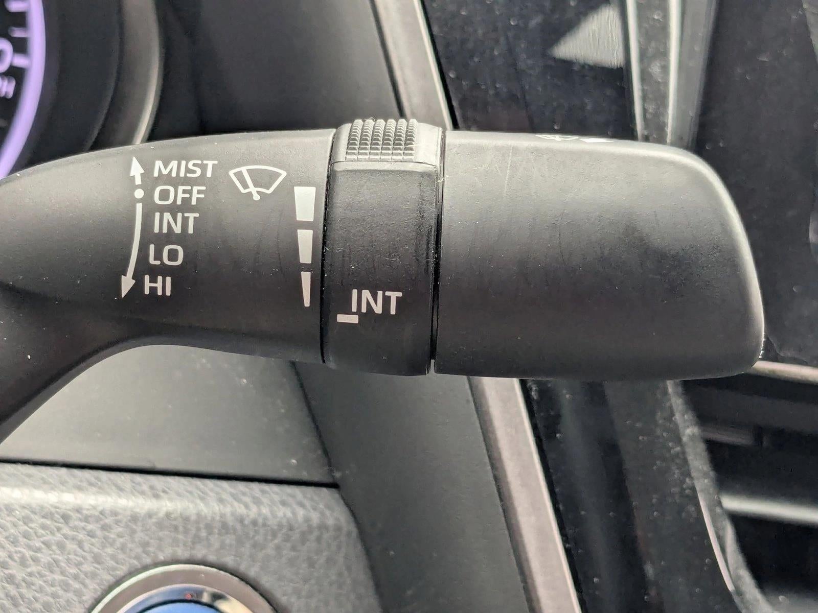 2021 Toyota Camry Hybrid SE CVT (Natl)