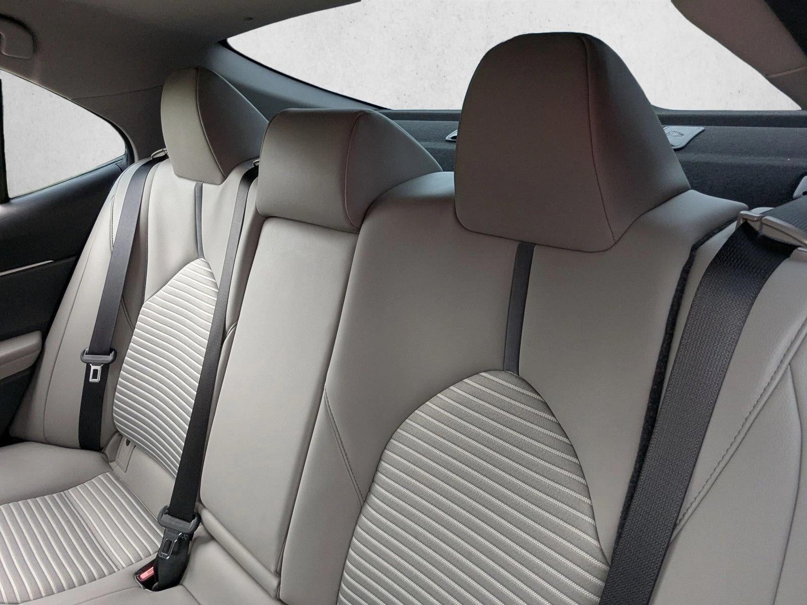 2021 Toyota Camry Hybrid SE CVT (Natl)