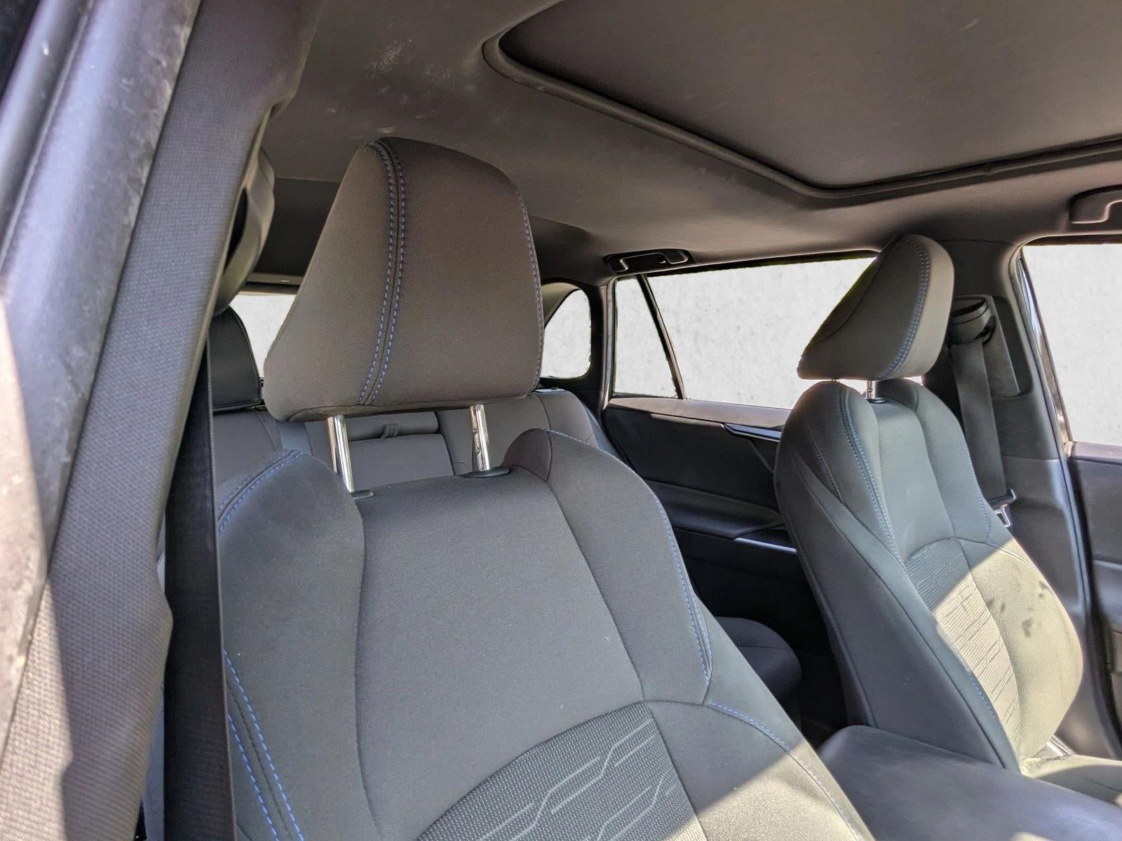 2022 Toyota RAV4 Hybrid SE AWD (Natl)