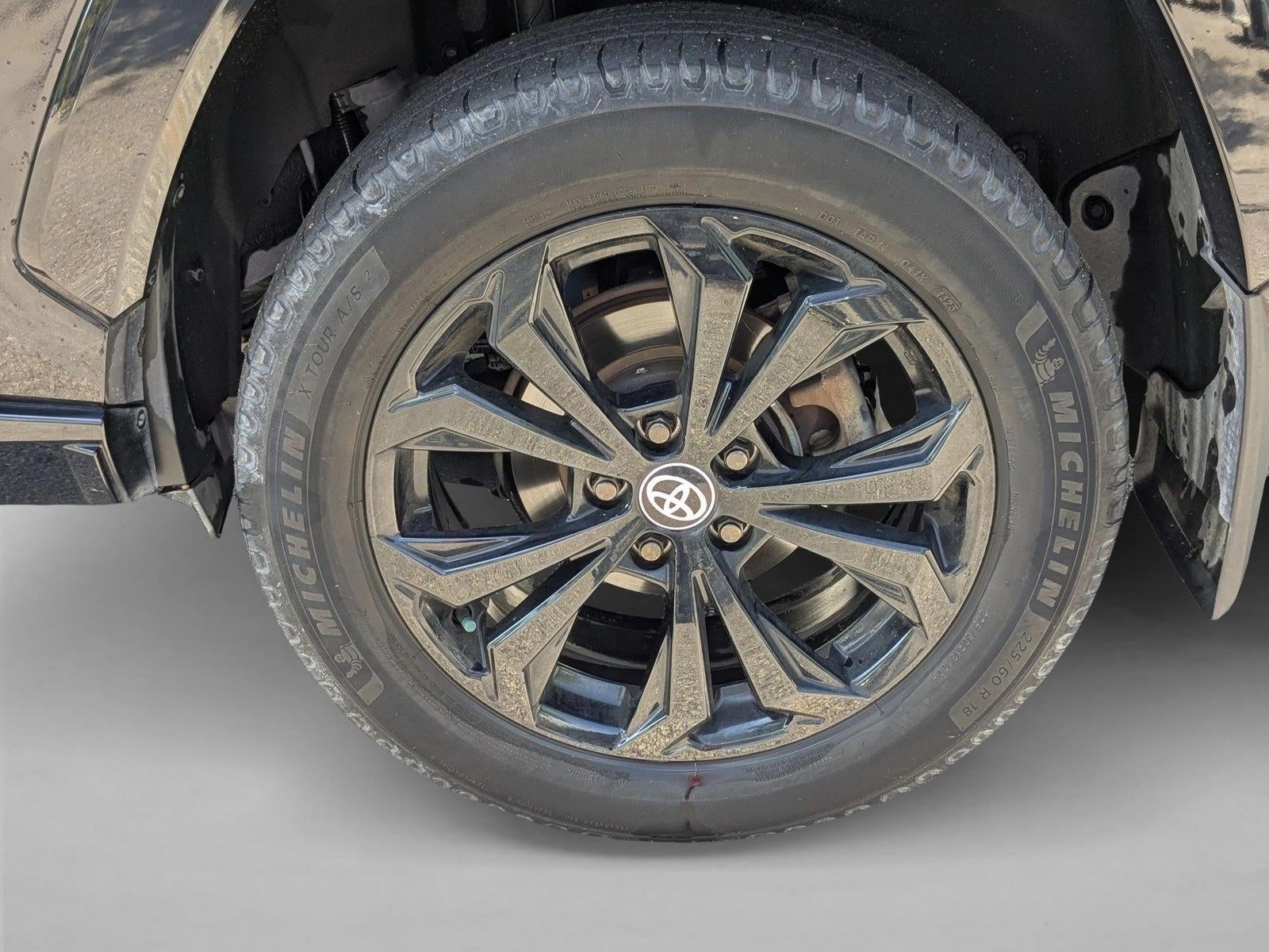 2022 Toyota RAV4 Hybrid SE AWD (Natl)