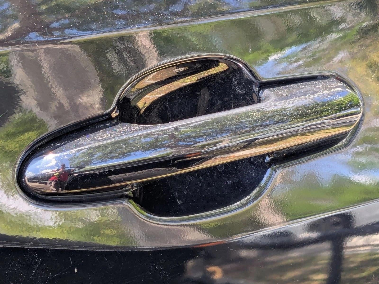 2022 Toyota RAV4 Hybrid SE AWD (Natl)