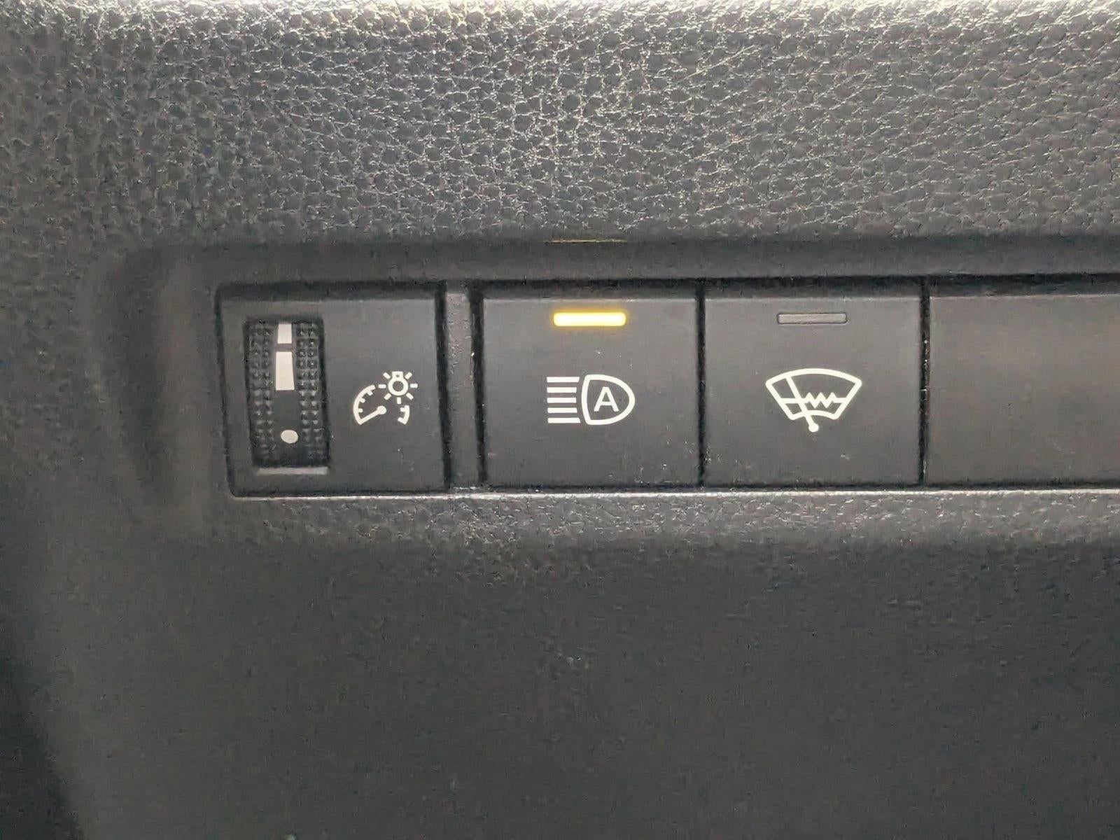 2022 Toyota RAV4 Hybrid SE AWD (Natl)