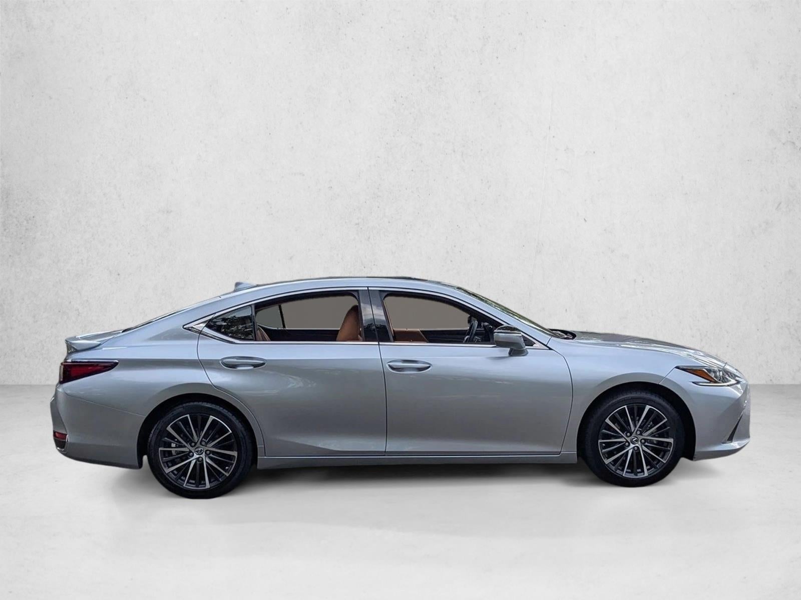 2025 Lexus ES 300h FWD