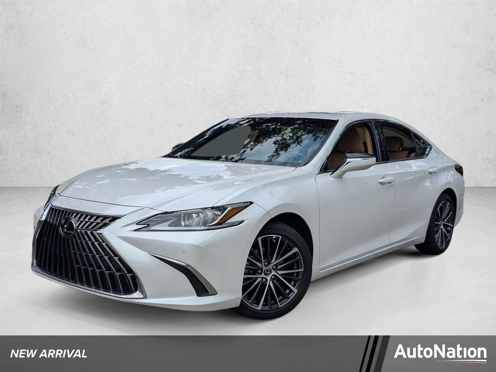 2025 Lexus ES 300h FWD