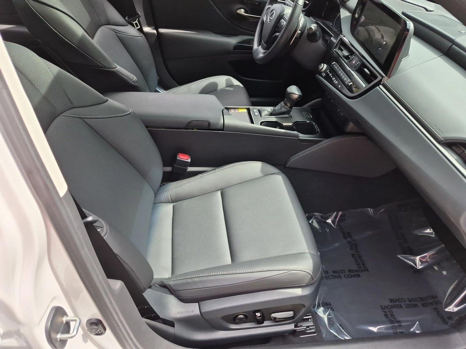2025 Lexus ES 300h FWD