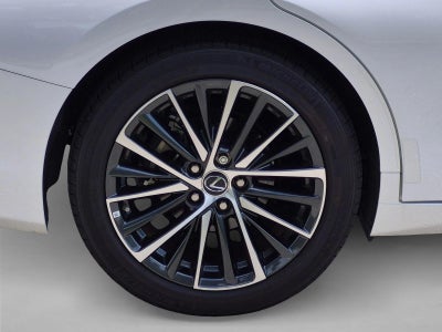 2025 Lexus ES 300h FWD