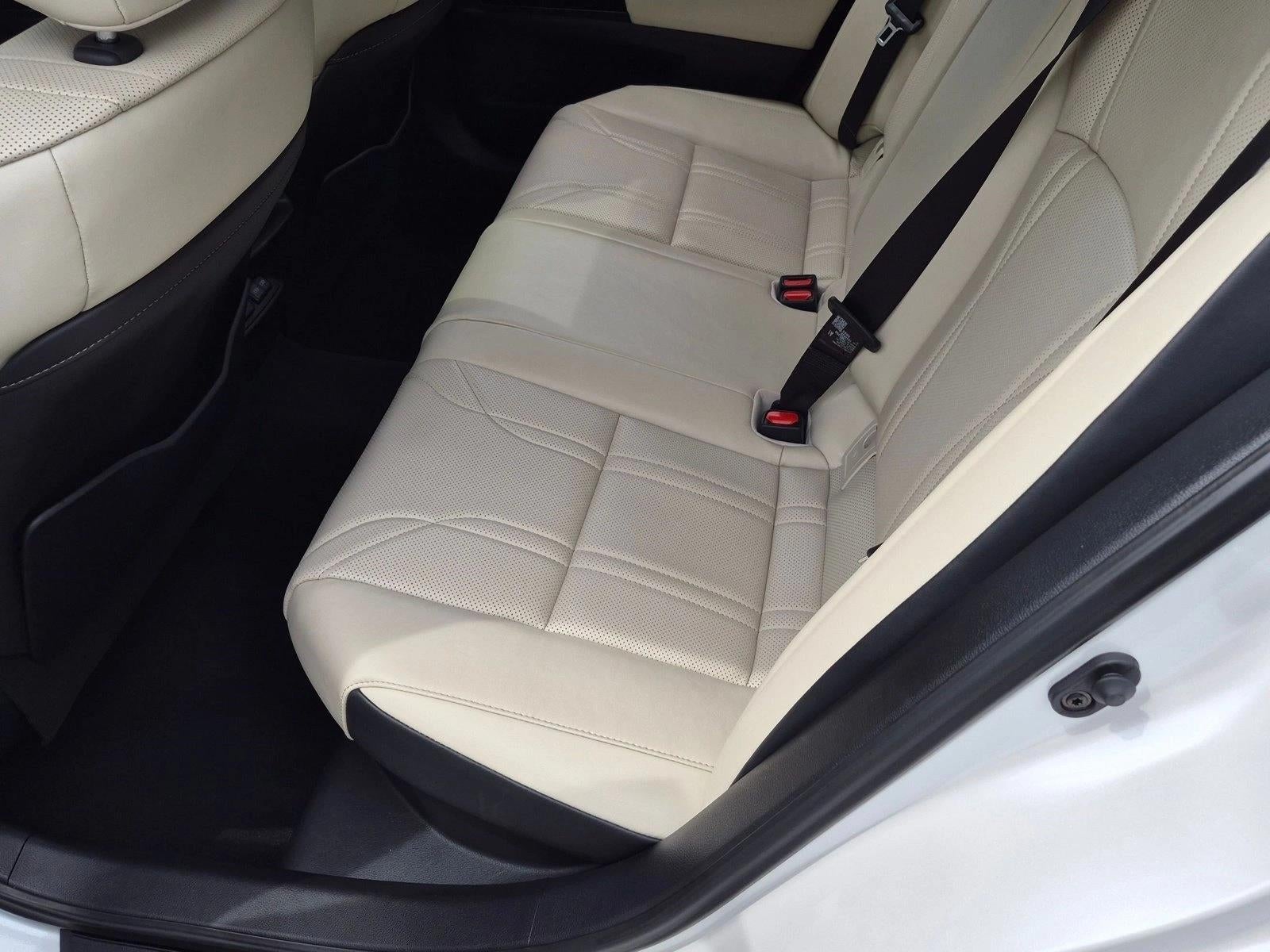 2024 Lexus ES 300h Ultra Luxury FWD