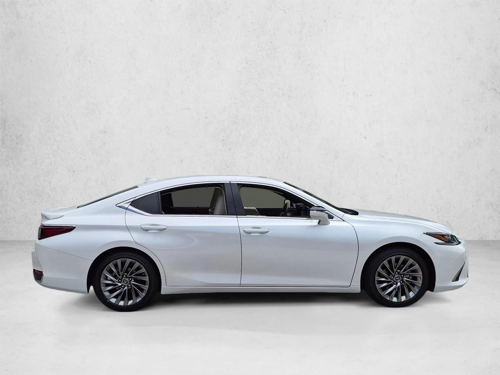 2024 Lexus ES 300h Ultra Luxury FWD