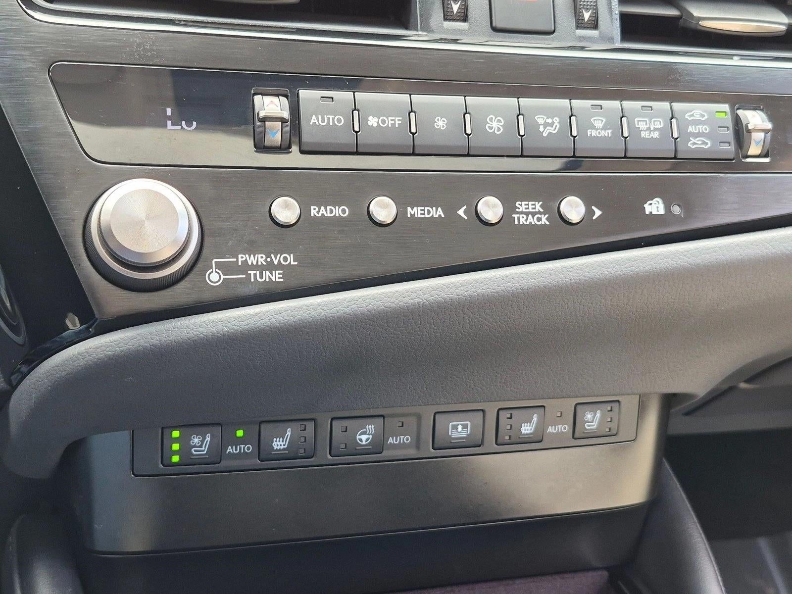 2024 Lexus ES 300h Ultra Luxury FWD