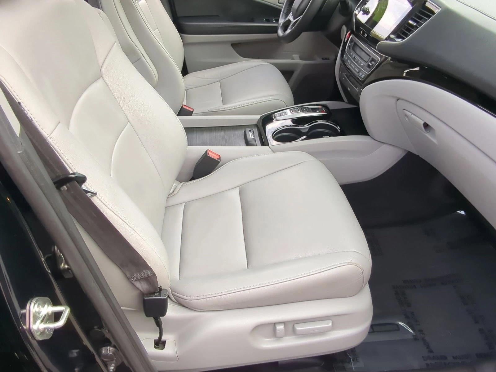 2019 Honda Pilot Touring 8-Passenger 2WD