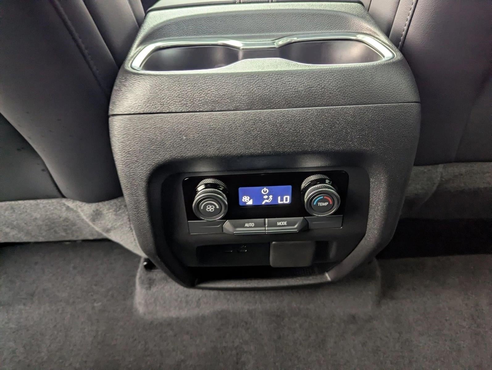 2026 Buick Enclave 4dr Sport Touring