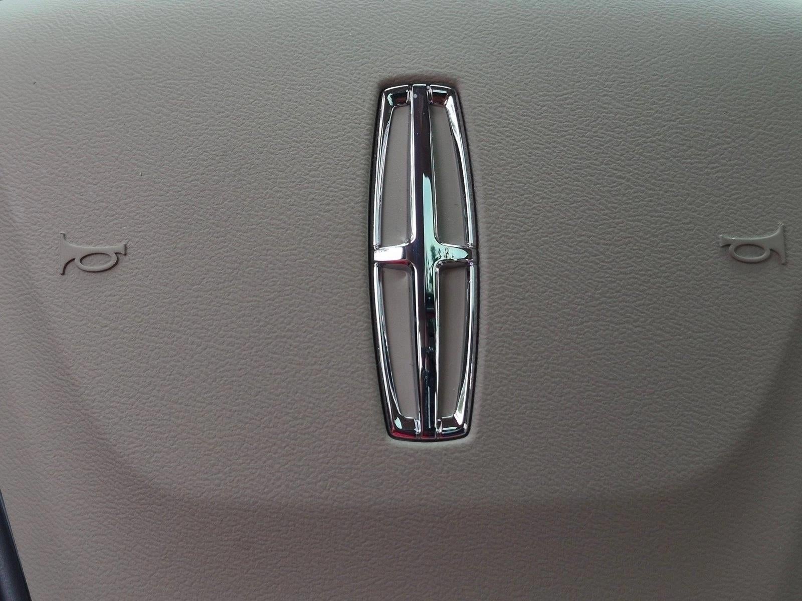 2025 Lincoln Corsair Premiere AWD