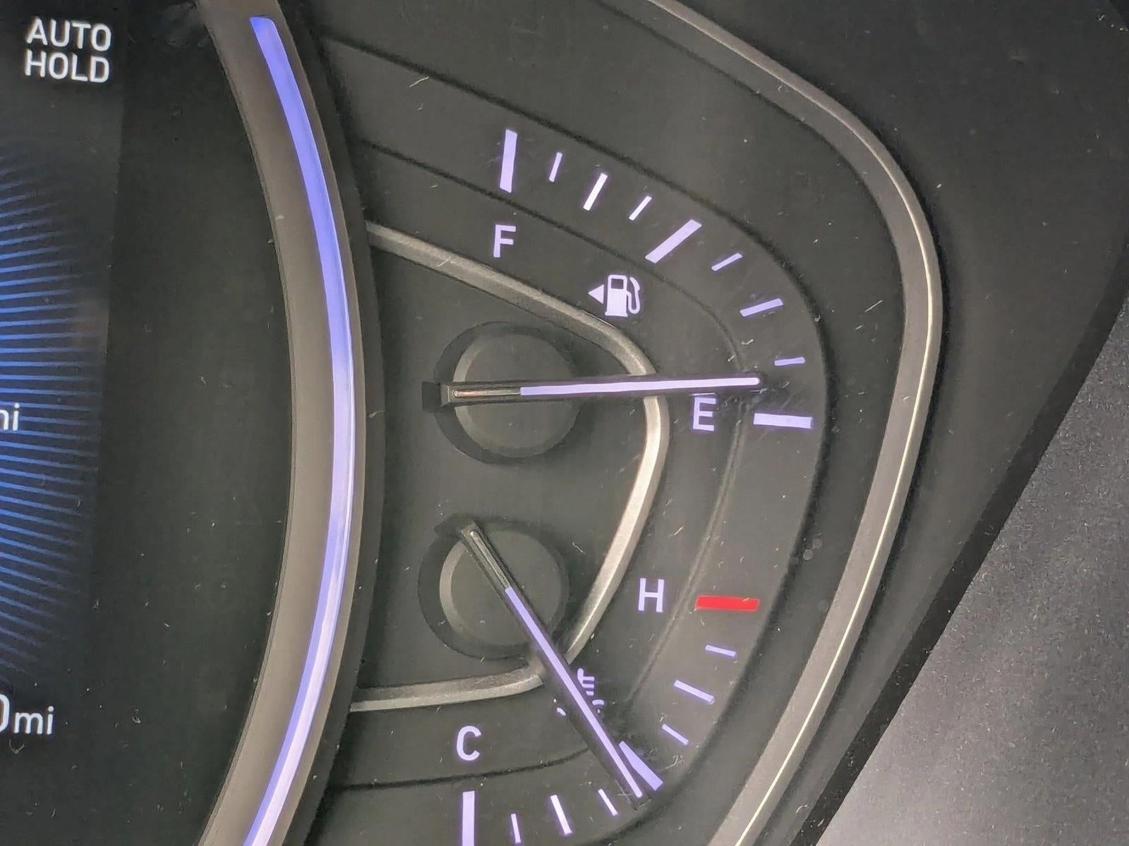 2020 Hyundai SANTA FE SEL 2.4L Auto FWD
