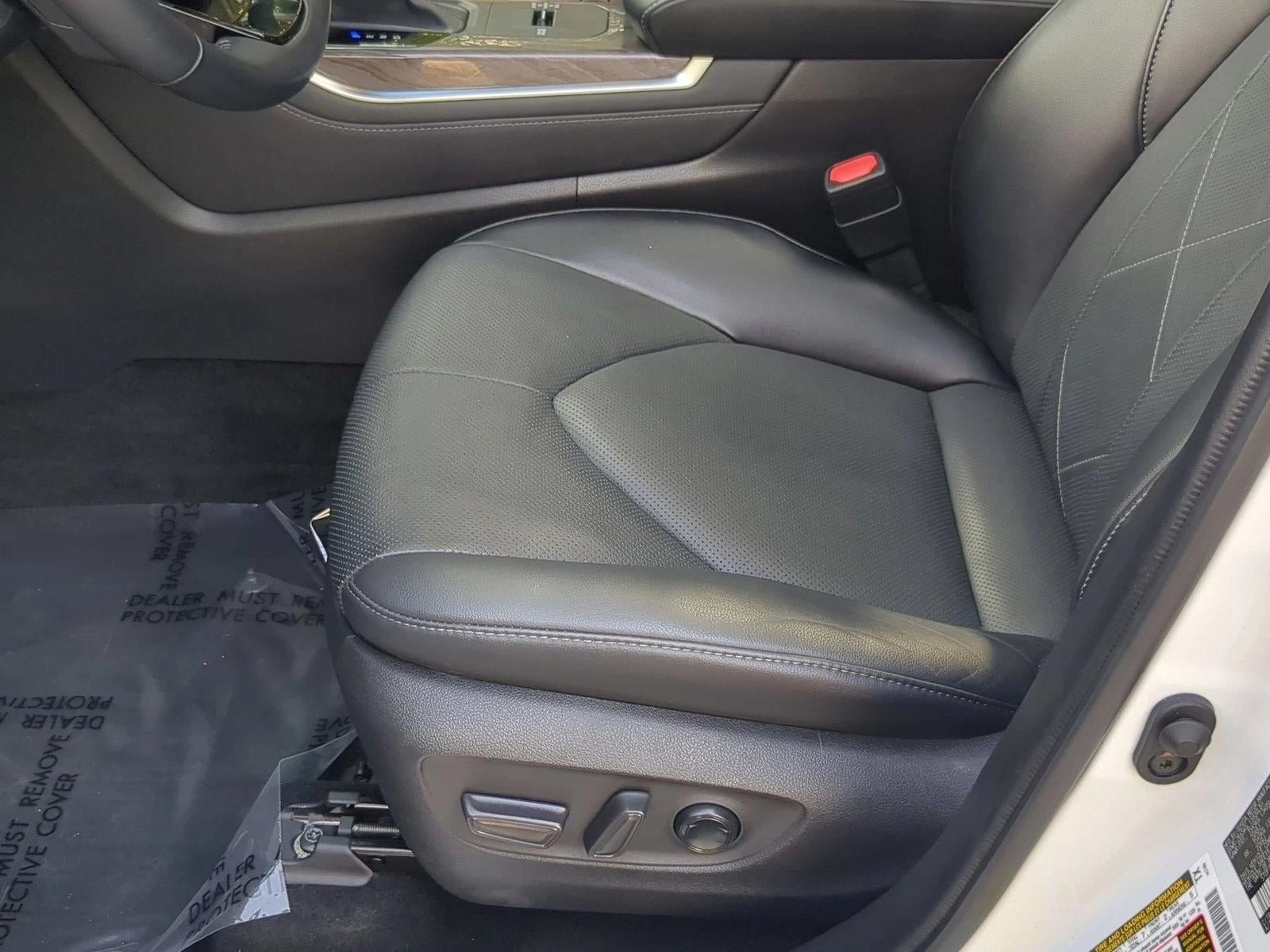 2022 Toyota Highlander Platinum FWD (Natl)