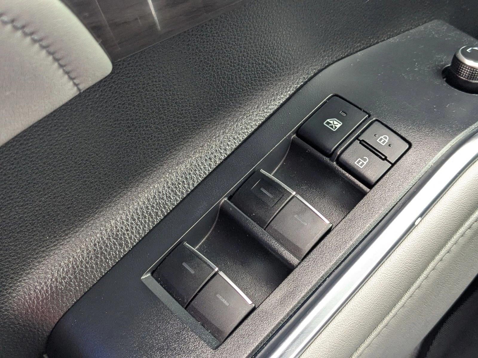 2022 Toyota Highlander Platinum AWD (Natl)