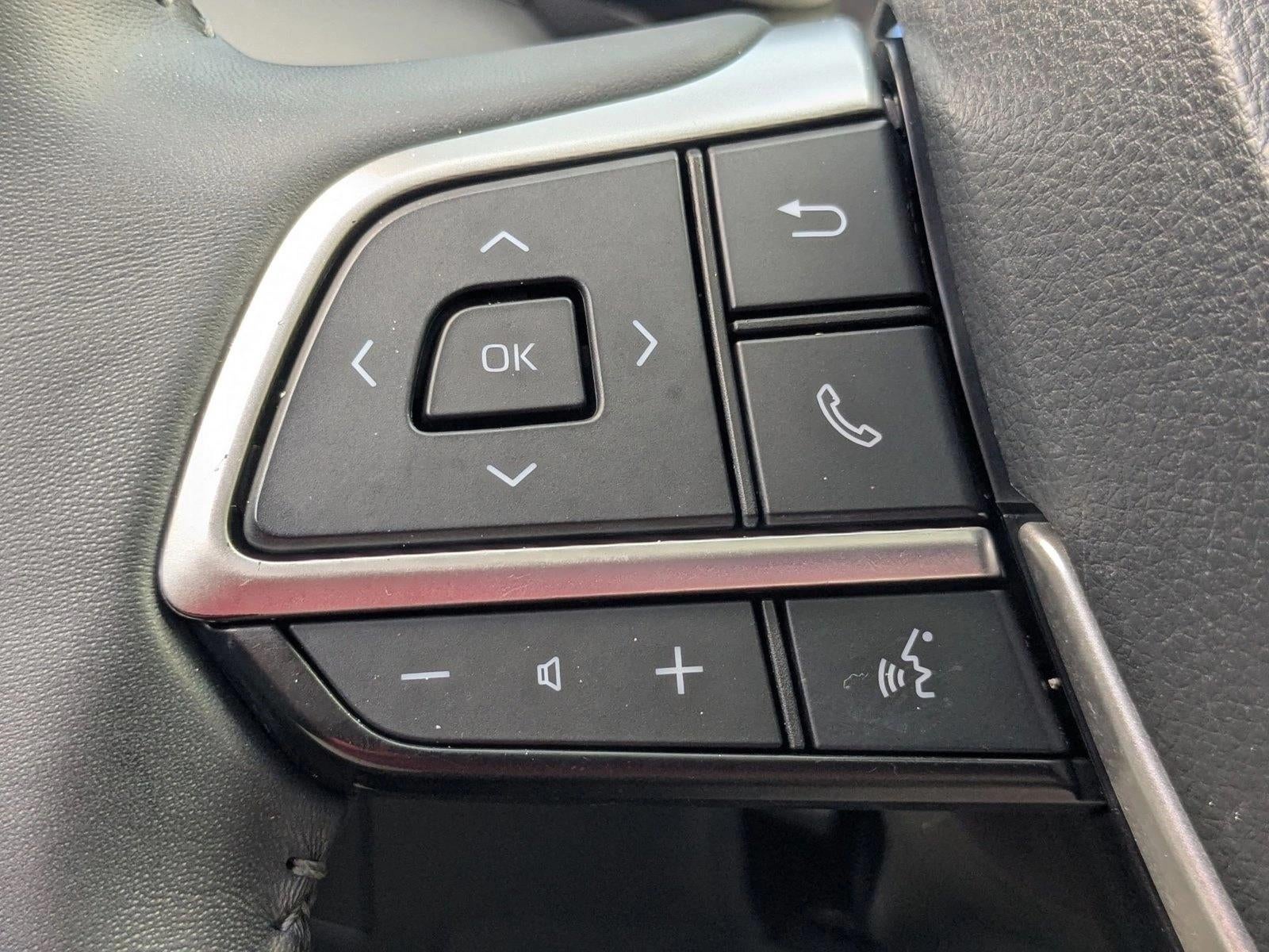 2022 Toyota Highlander Hybrid XLE FWD (Natl)
