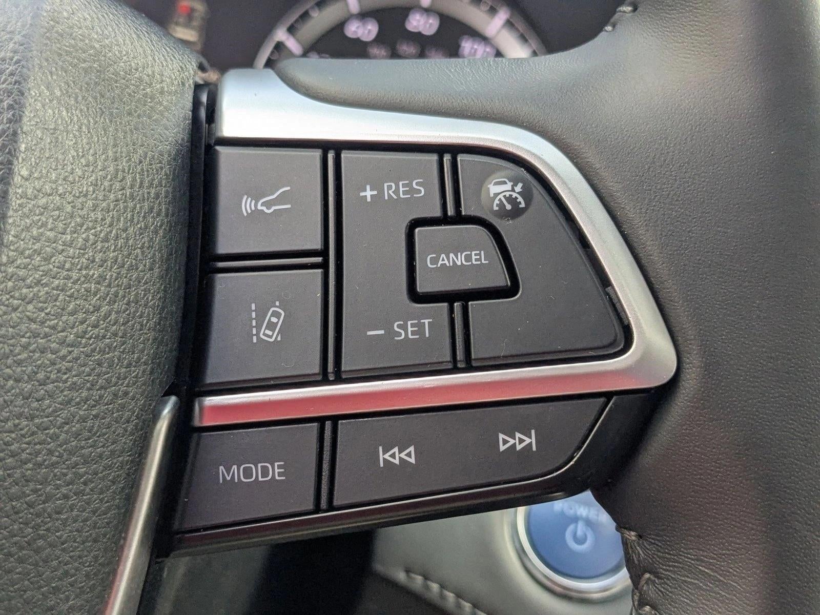 2022 Toyota Highlander Hybrid XLE FWD (Natl)