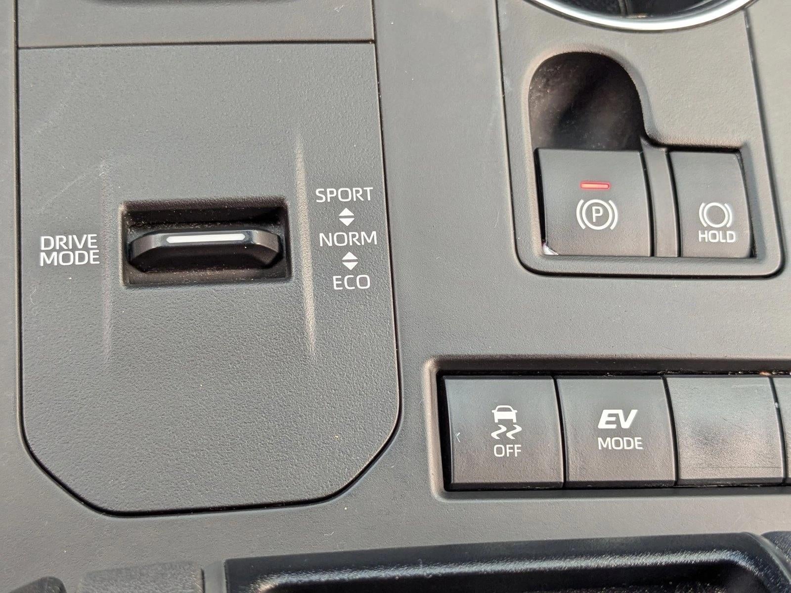 2022 Toyota Highlander Hybrid XLE FWD (Natl)