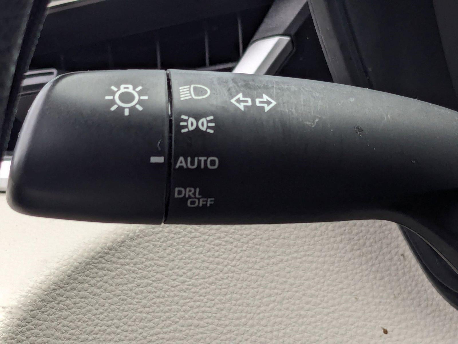 2024 Toyota Corolla Hybrid LE FWD (Natl)